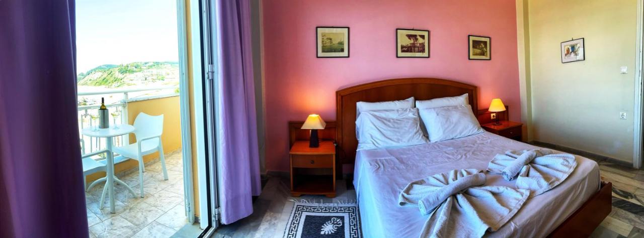 Nafsika Hotel Агиос Стефанос Экстерьер фото